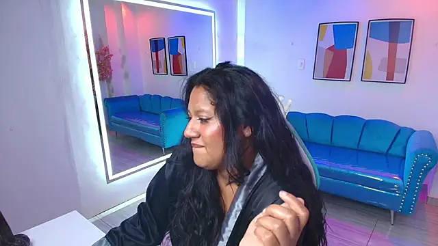 Isabella_rows: απευθείας συνομιλία ΧΧΧ