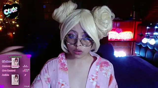 MidoriQuiinn Live XXX-Chat