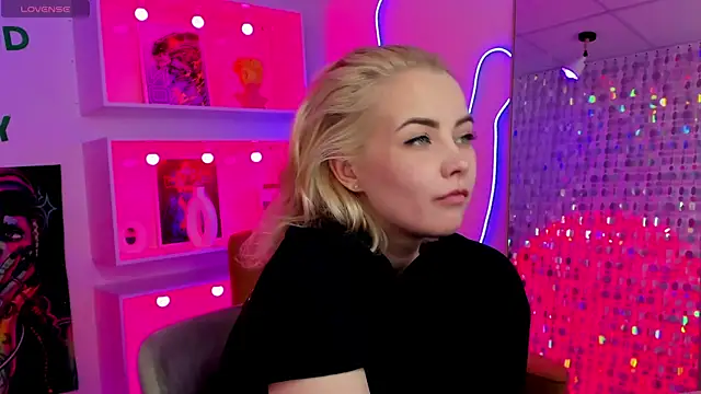 دردشة StephanieSweety الجنسية المباشرة