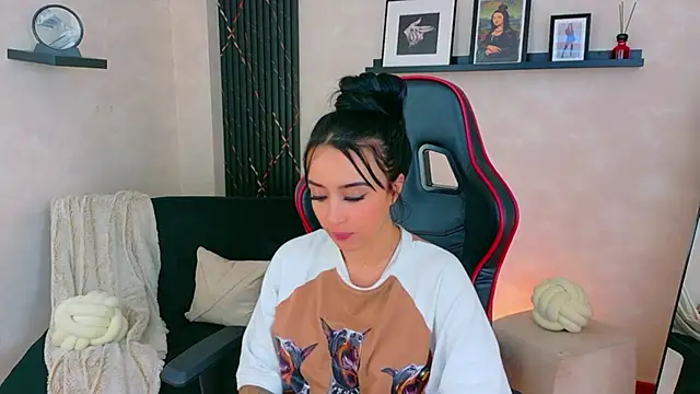 Živý XXX chat EmmyEvans1