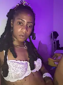 Chat +18 de Cookie_cream87 ao vivo