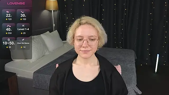Chat +18 de HottoKori ao vivo