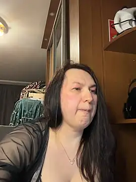 EvaBeautyXxX Show in webcam