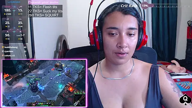 XXX chat uživo modela Robin_H00t_2