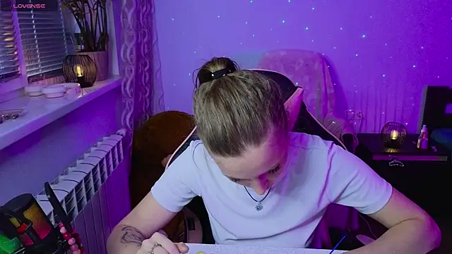 Mary_Blu – Naživo XXX chat
