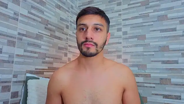 joelcallvil1 Show in webcam