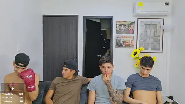 Voyeurism_guyss: онлайн-секс-чат