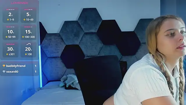 MikaelaStone live XXX chat