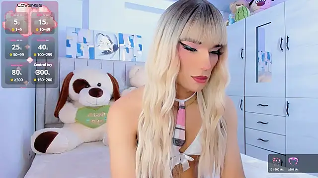XXX chat uživo modela baby_cleo_