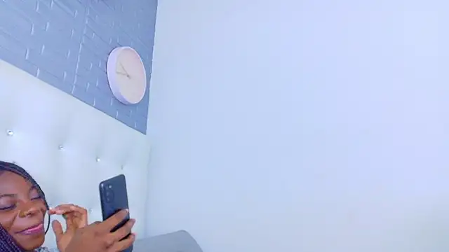 pervert_shydoll1 – Naživo XXX chat