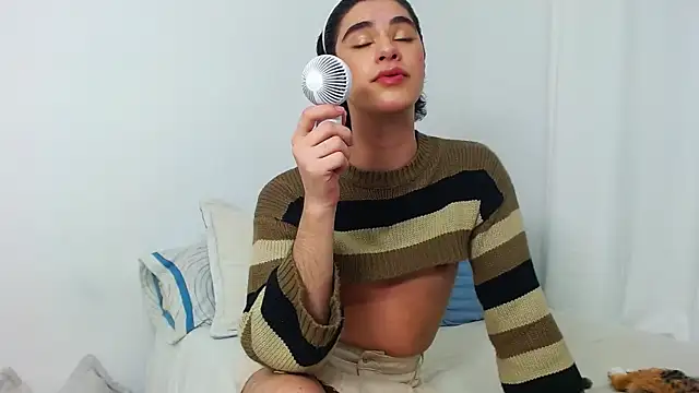 Show de Rosseta_cute1 na webcam