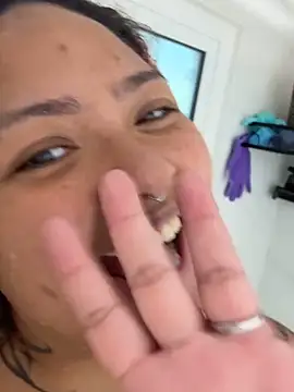 chilepinaaa's Webcam Show