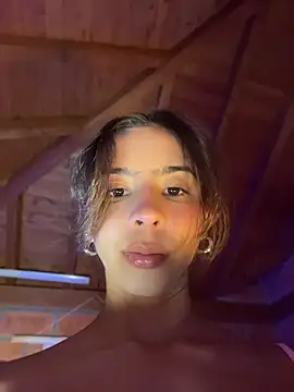 Chat XXX ao vivo de RouseColins