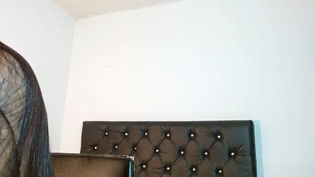 XXX chat uživo modela Ameliejoness_