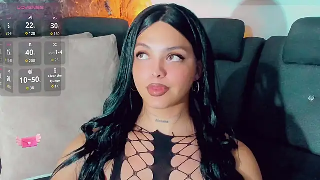 Emmaa_Saenz_ Chat XXX live