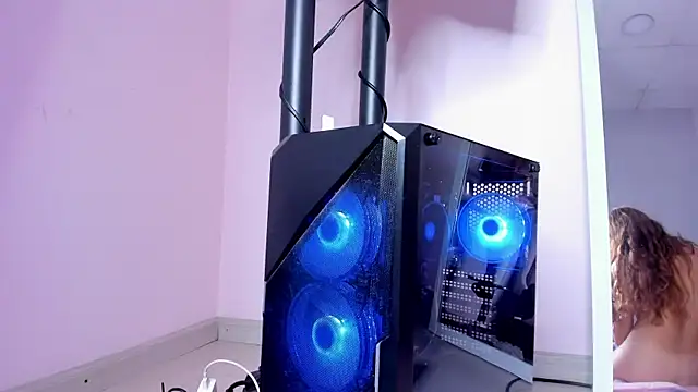 แชท XXX สดของ KIMAPRIL