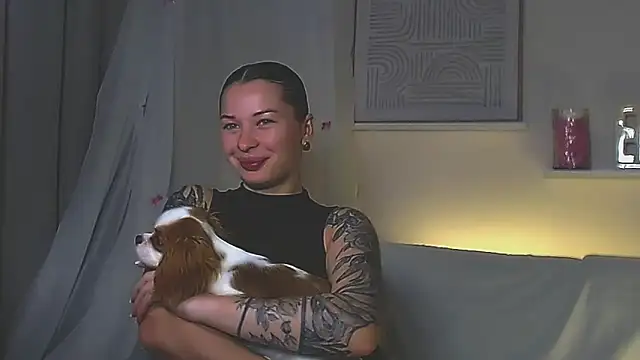 XXX chat uživo modela AlexaSven