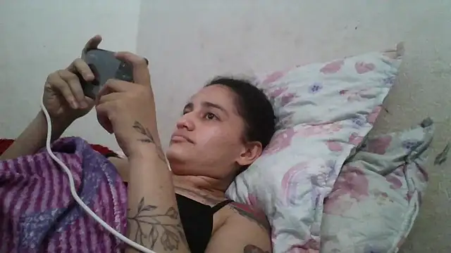 girl_tits Chat XXX in diretta