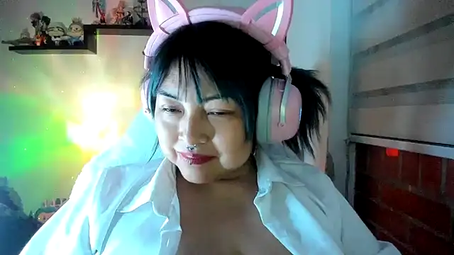 Shaddycute_のライブXXXチャット