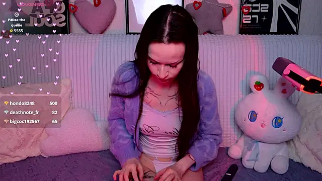 KittiMissi 라이브 XXX 채팅
