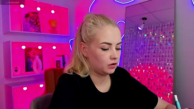 StephanieSweety Live XXX-Chat