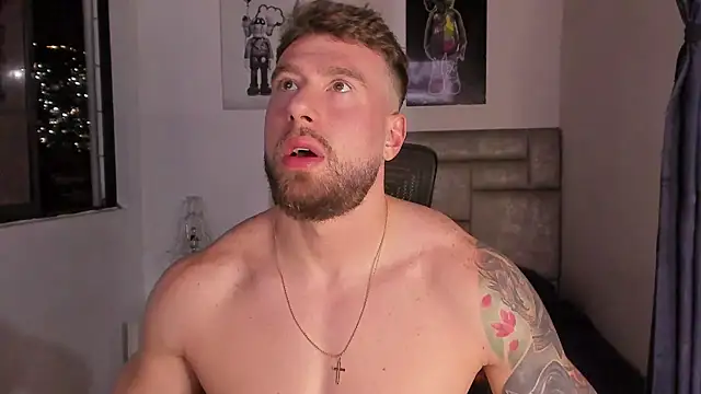 paul_rogerr Show Webcam