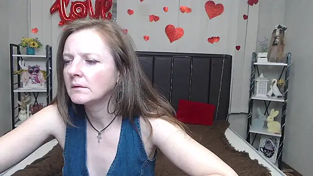 Chatroom XXX en direct de MeganPirs
