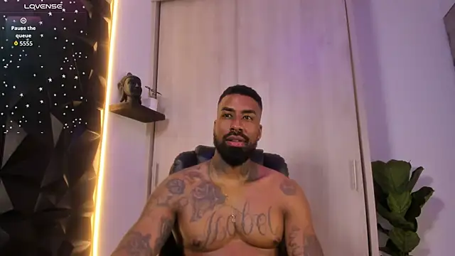 OstinDaniels Live XXX-chat