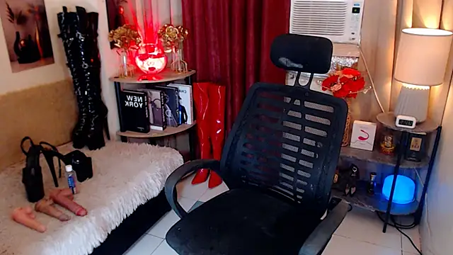 HorseCockIvy Pertunjukan Webcam