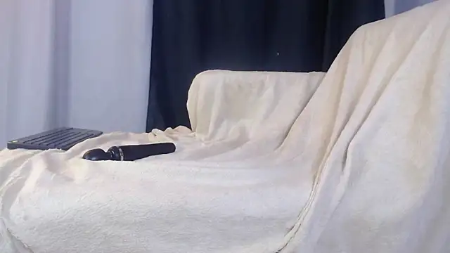 Astrid_Porno 라이브 XXX 채팅