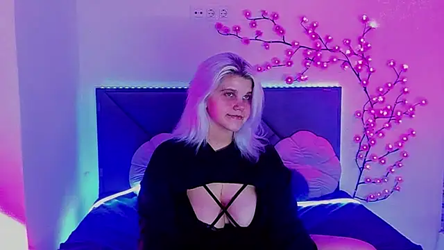 JoannLowe 现场XXX聊天