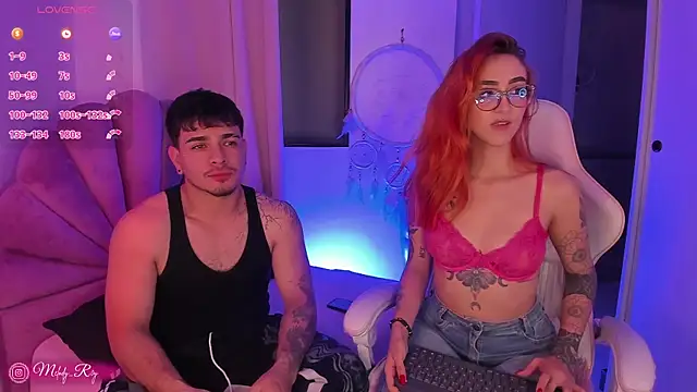 melodie_roy élő XXX-chatje