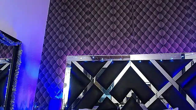 victoriaa_lee_'s Live XXX Chat