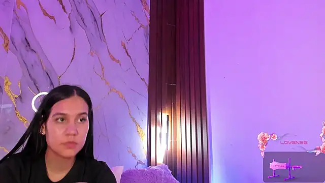 Emmiicute Chat XXX live