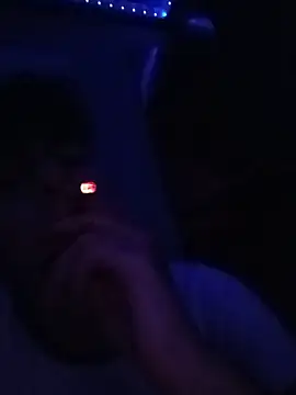 Pokazy przed kamerką – Thualvaritohhhh