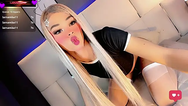 Kornylovee 라이브 XXX 채팅