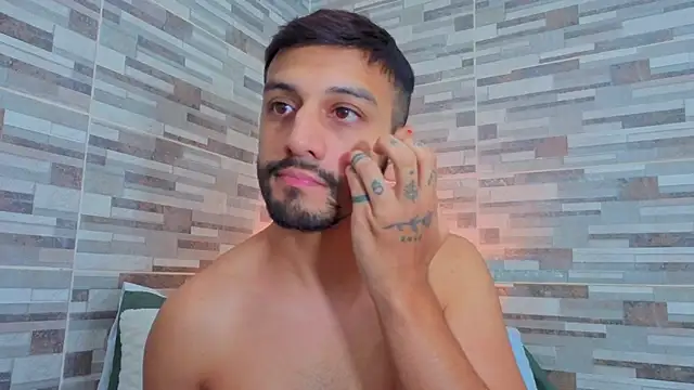 joelcallvil1 Webcam Show
