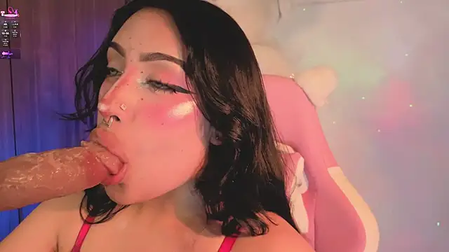 دردشة ashlynnlowe_ الجنسية المباشرة