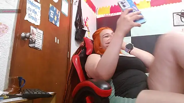 XXX chat uživo modela Saray_extrovert_