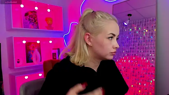 دردشة StephanieSweety الجنسية المباشرة