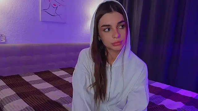 LauraHansil's Live XXX Chat