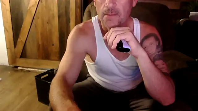 Chat XXX Live MISTERANDDEMI