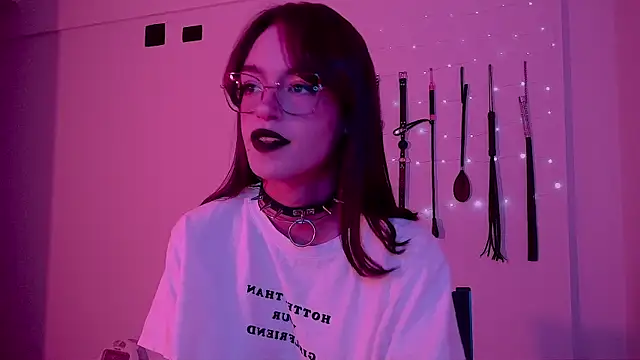 nina_kink 网络视讯表演