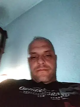 SexycoupleHazewife Webcam-Show
