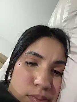 Lucy_engel – Naživo XXX chat