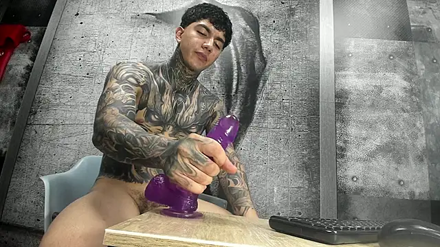Gury_tattoo's Live XXX Chat