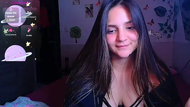 emily_cooper_t's Live XXX Chat