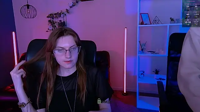 Онлайн чат XXX mona_cloud