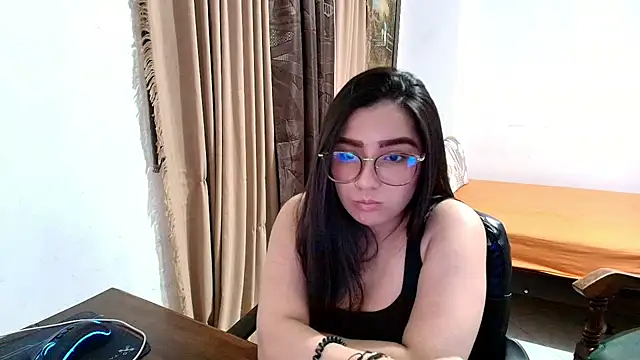 Charlotte_Richardson লাইভ XXX চ্যাট