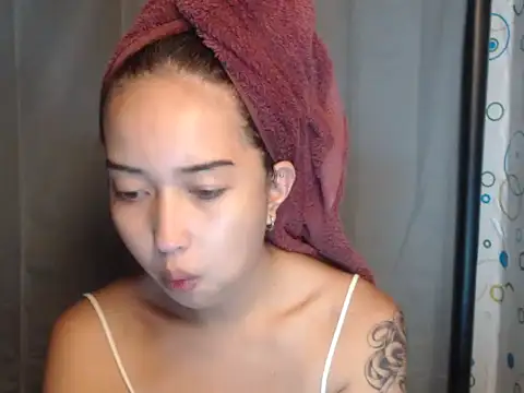 Chatroom XXX en direct de XXnaughty_08XX